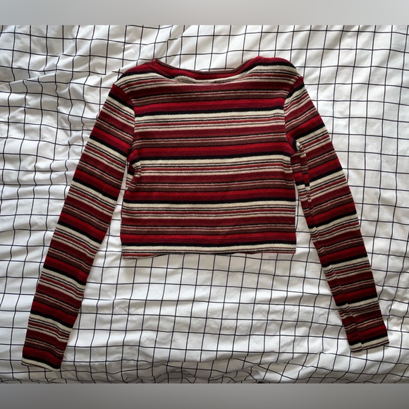 Ultra Crop Striped Sweater - Picture 4 of 5
